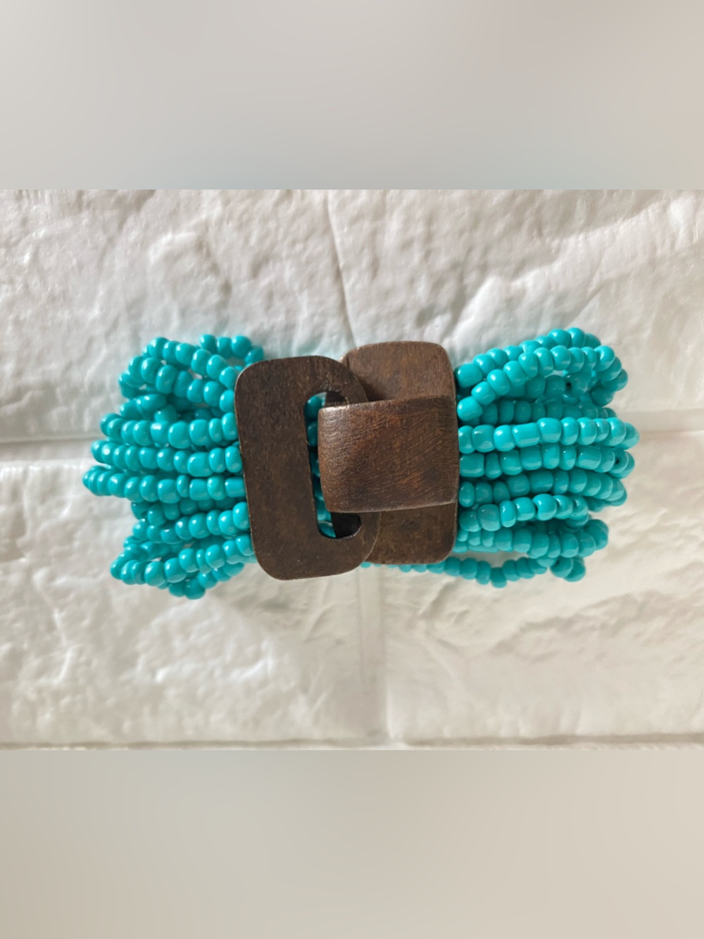 Chico’s Seed Bead Wooden Buckle Stretch Bracelet